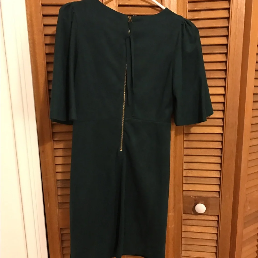 Zara forest green mini dress - Picture 2 of 3